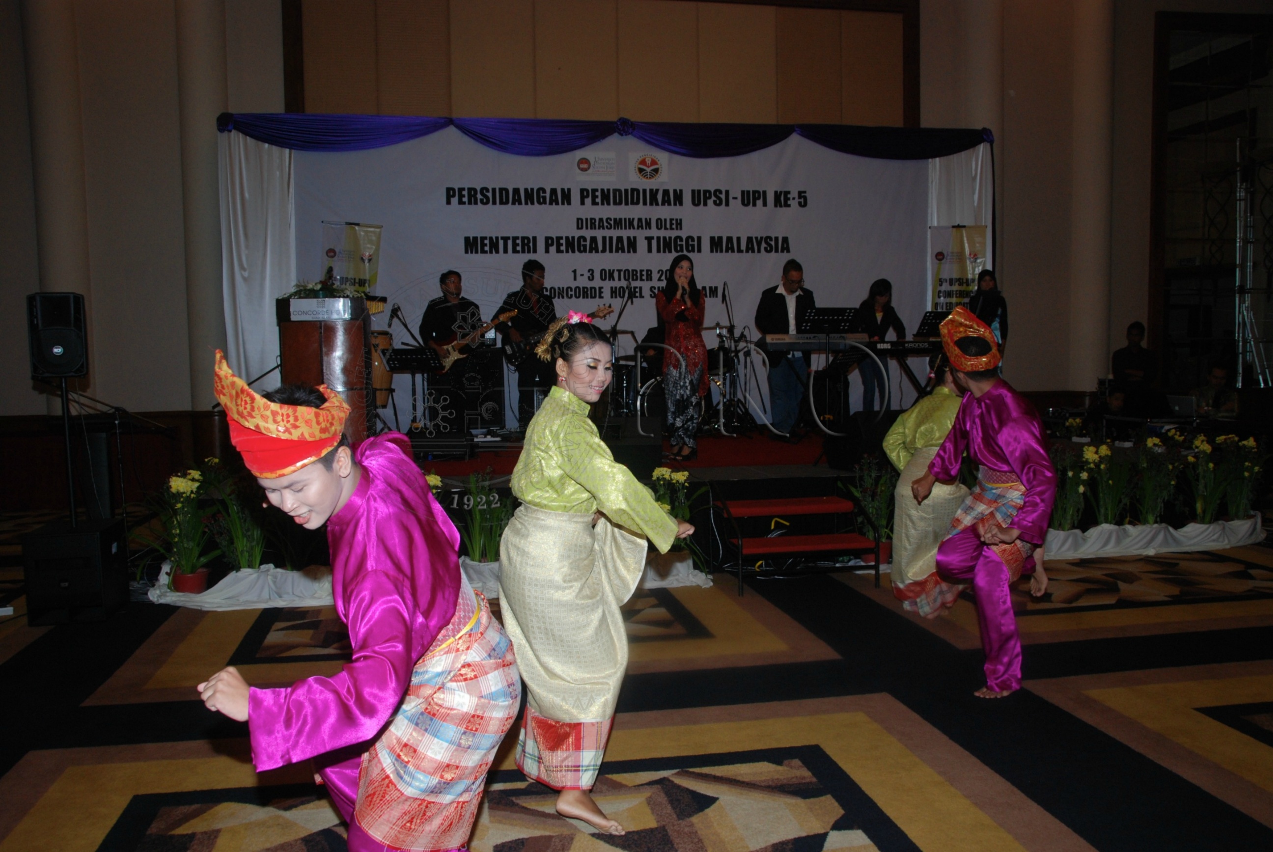 PRO 12 120 upi DSC 6118